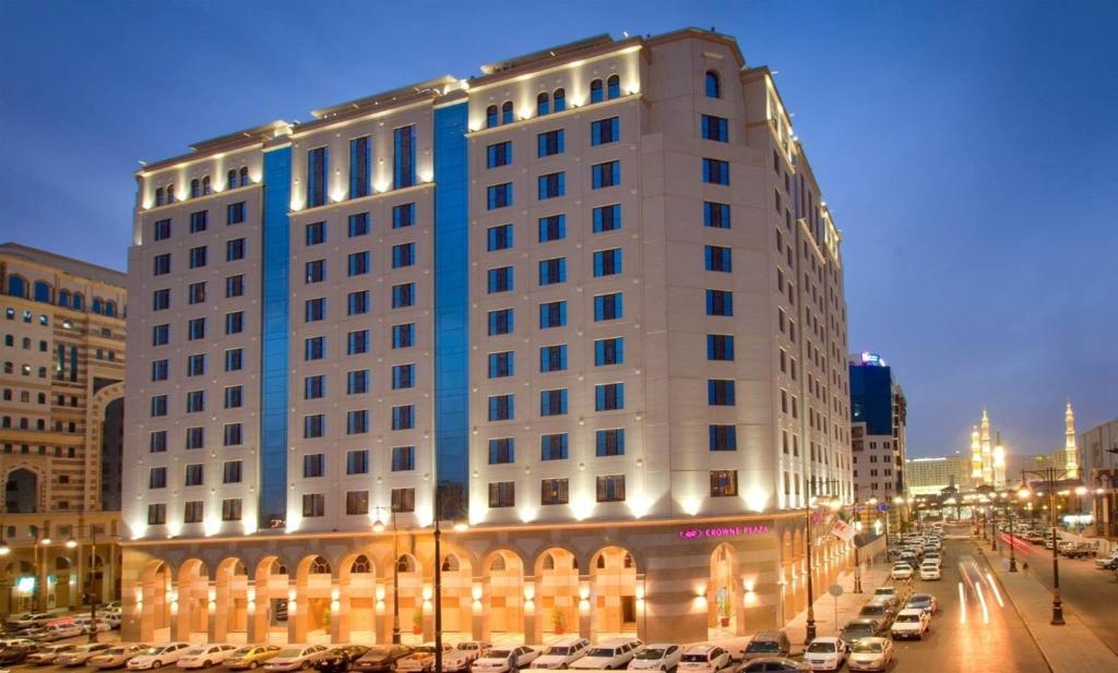 Crowne Plaza Madinah Main image 1